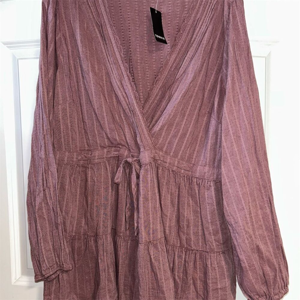Torrid Plus Size 1 Pink Surplice Babydoll Blouse Long Sleeve Lace